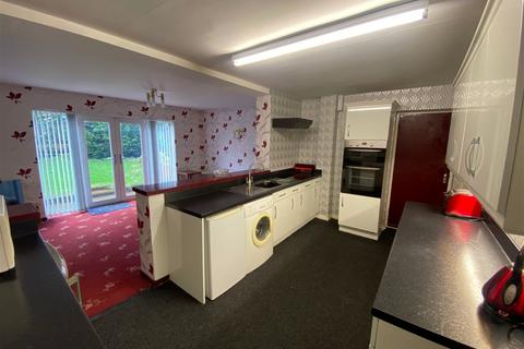 3 bedroom detached house for sale, Partridge Way, Chadderton