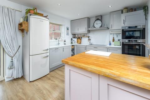 16 Armstrong Grove, Longframlington, Morpeth, NE65 8BJ