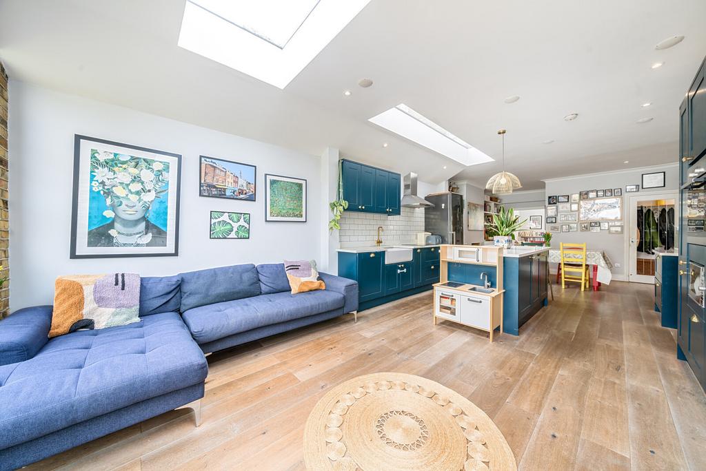 Kitchen/Living Room