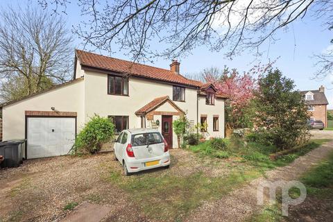 4 bedroom detached house for sale, Norwich Road, Attleborough NR17