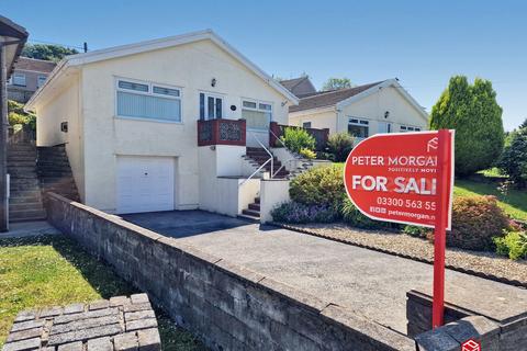 3 bedroom detached bungalow for sale, Jenkins Terrace, Maesteg, Bridgend. CF34 9LA