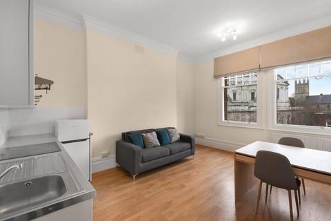 2 bedroom apartment to rent, Egerton Gardens Knightsbridge London SW3