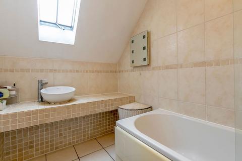 2 bedroom penthouse for sale, 6 St. Anthonys Road, Bournemouth BH2