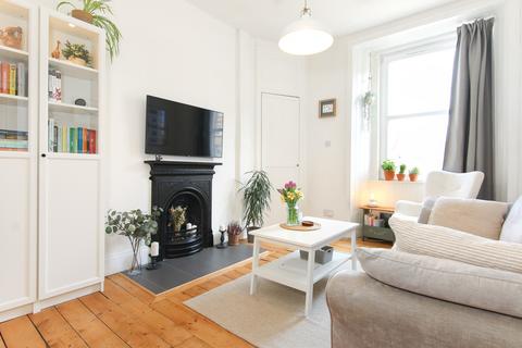 1 bedroom flat for sale, 26/2 Robertson Avenue, Shandon, Edinburgh, EH11 1PS