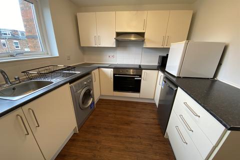 2 bedroom apartment to rent, Tonnelier Road, Dunkirk, NG7 2RW