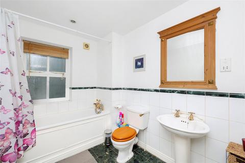 4 bedroom terraced house for sale, Hampton Close, Friern Barnet, N11