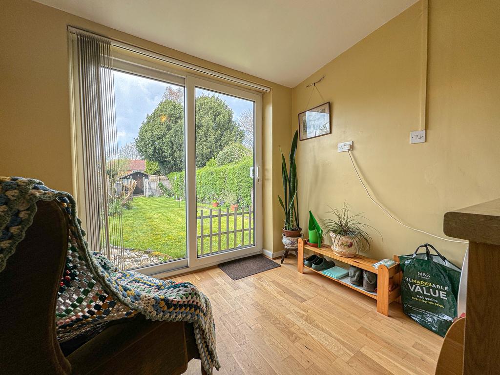 30 tower rd - garden room utility