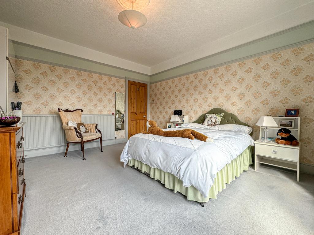 30 tower rd - bed 1 (2)