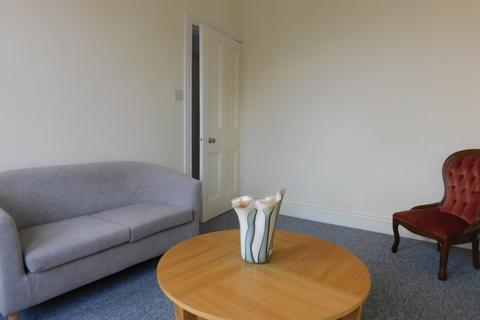 2 bedroom flat to rent, 6, Mayfield Place, Edinburgh, EH12 7UZ
