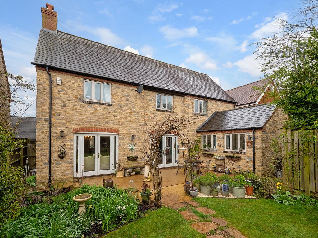 Dancers Place Maids Moreton... 4 bed detached house for sale £650,000