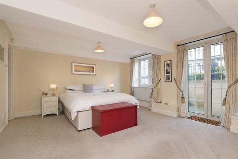 2 bedroom duplex for sale, Ferndale Road, London SW4