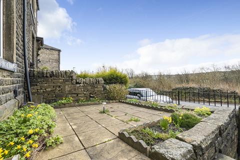 2 bedroom end of terrace house for sale, Hill Top Road, Thornton, Bradford, West Yorkshire, BD13