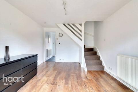25 Gade Close, Hayes, UB3 3PY