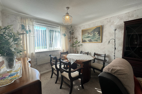 2 bedroom ground floor flat for sale, Brentwood Court, Southport, PR9 9JW