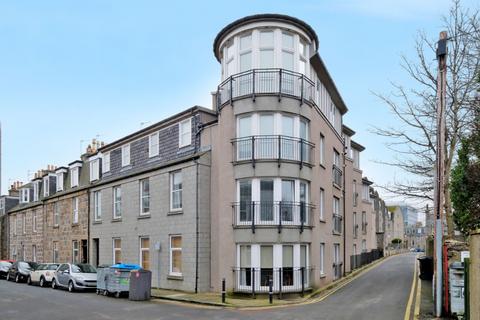 2 bedroom flat to rent, Margaret Street, Aberdeen, AB10