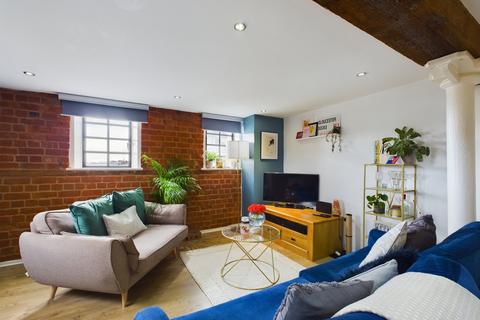 2 bedroom apartment for sale, Lock Warehouse, Severn Road, Gloucester, GL1