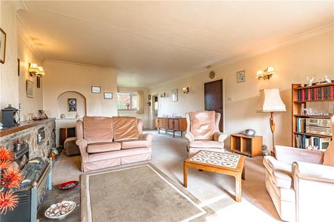 3 bedroom bungalow for sale, Knights Croft, Wetherby, West Yorkshire, LS22