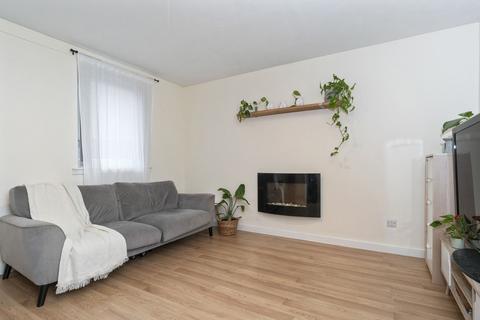 1 bedroom ground floor flat for sale, 3/2 Ettrickdale Place, Stockbridge, EH3 5JN