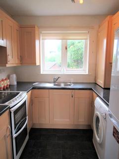 2 bedroom flat to rent, Greenlaw Crescent, Paisley, PA1