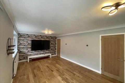 2 bedroom apartment to rent, Chadley Close, Solihull