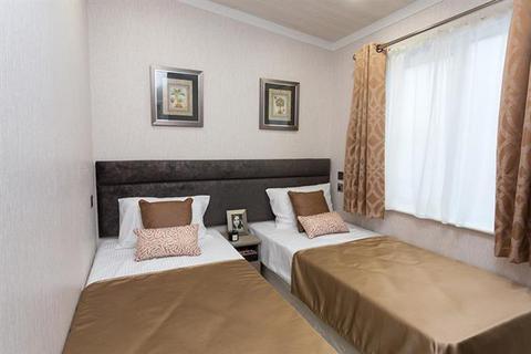 3 bedroom lodge for sale, St Ives Bay Beach Resort