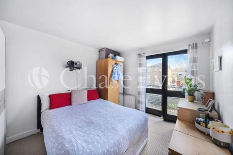 2 bedroom apartment for sale, Felstead Gardens, Isle of Dogs, London E14