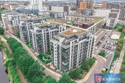 2 bedroom apartment for sale - Lapwing Heights, Tottenham Hale Village , London, N17