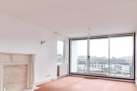 10, Asheldon House Asheldon Road, Torquay, TQ1 2QR
