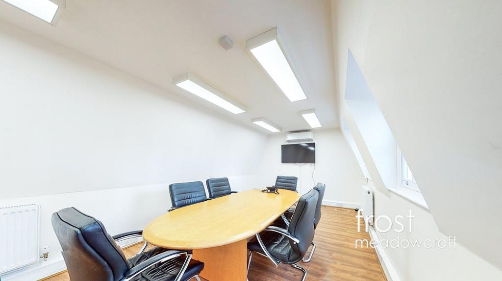 London Mews Paddington W2 Office to let 4 2.jpg