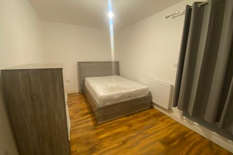 1 bedroom flat to rent, 172 High Street, Hounslow TW3
