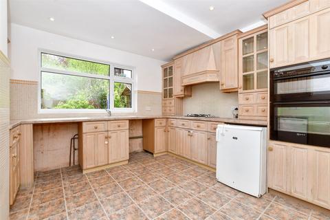 3 bedroom detached house for sale, Park Road, Kenley, Surrey