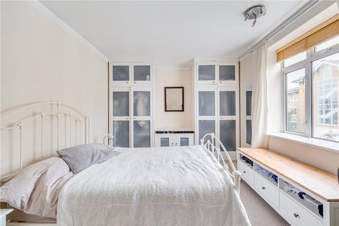 1 bedroom apartment for sale, Keswick Road, London, SW15