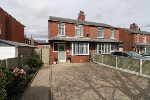 3 bedroom semi-detached house for sale, Cliffe Lane, Gomersal, Cleckheaton, West Yorkshire, BD19