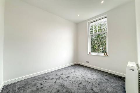Flat 4, 2 Clun Road, Littlehampton, BN17 7DY