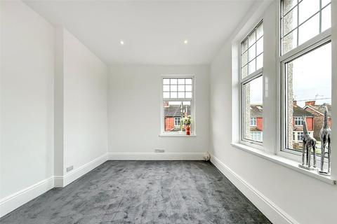 Flat 4, 2 Clun Road, Littlehampton, BN17 7DY