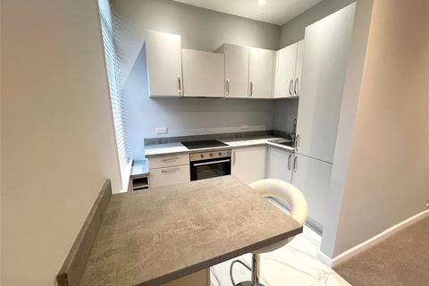 Flat 5, York Towers, 5 Pine Tree Glen, Bournemouth, BH4 9EJ