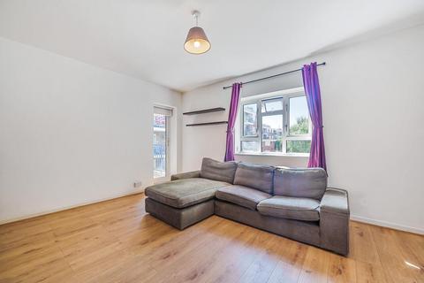 2 bedroom flat for sale, Edensor Gardens, Chiswick