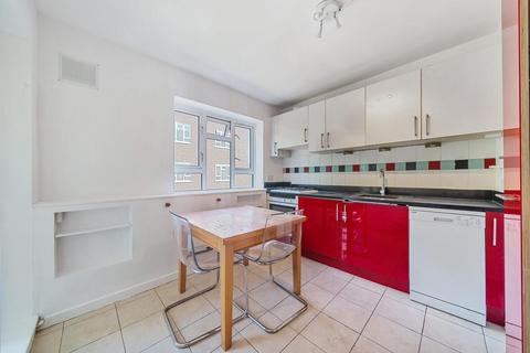 2 bedroom flat for sale, Edensor Gardens, Chiswick