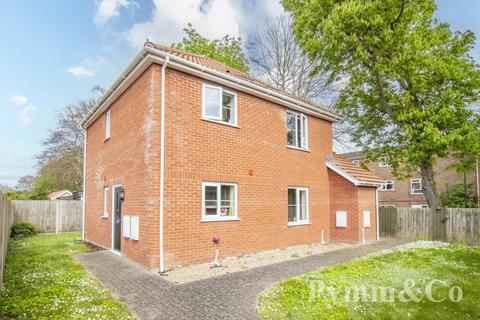 6 bedroom detached house for sale, &   Edward Gambling Court, Norwich NR2