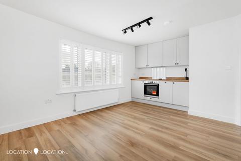 1 bedroom apartment to rent, Winston Road, London, N16