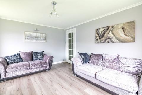60 Cloverhill Crescent, Bridge Of Don, Aberdeen, AB22 8RQ
