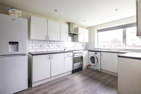 60 Cloverhill Crescent, Bridge Of Don, Aberdeen, AB22 8RQ