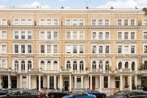 2 bedroom flat for sale, Queen's Gate Place, South Kensington SW7