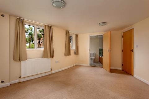 8 Bluefield Mews, Whitstable, CT5 4QN