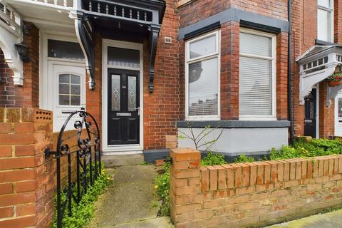 2 bedroom property to rent, St. Vincent Street, South Shields