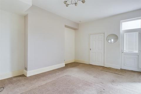 2 bedroom property to rent, St. Vincent Street, South Shields
