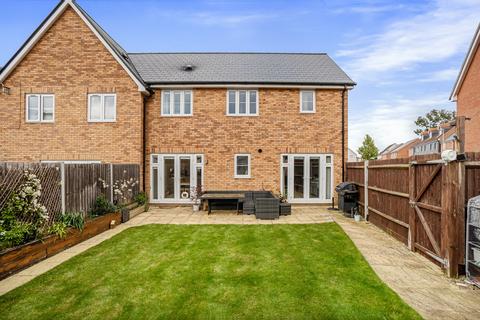 36 Hays Road, Gravesend, DA12 2FF