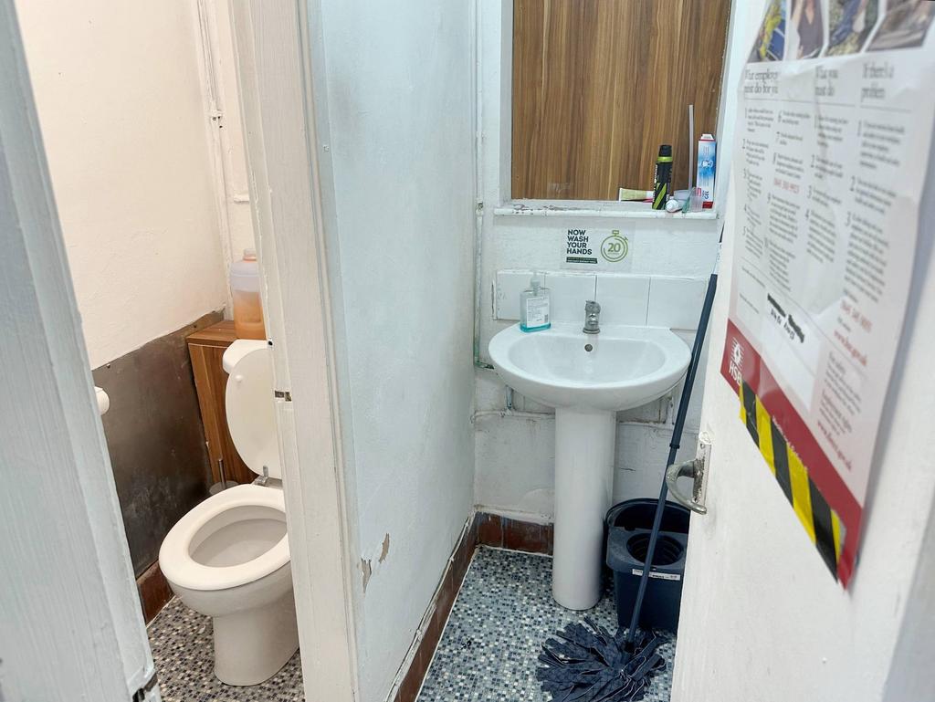 Toilet W/C