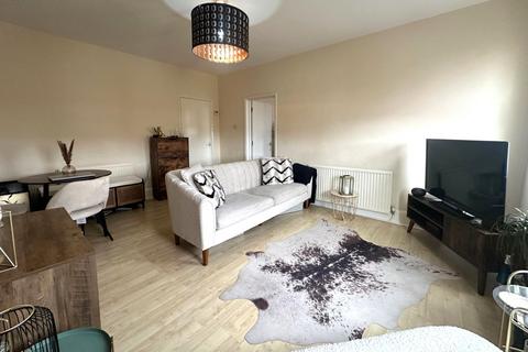 1 bedroom flat to rent, SINGLE OCCUPANTS. Southsea, St Andrews Road Unfurnished