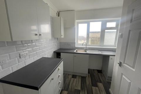 2 bedroom semi-detached house to rent, Penydre Road, Clydach, Swansea, West Glamorgan, SA6 5NE
